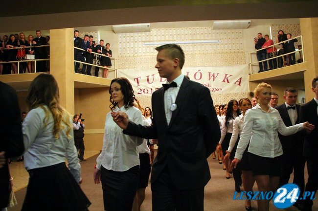 Młodzież z ZSE w Finezji (zdjęcia i wideo)