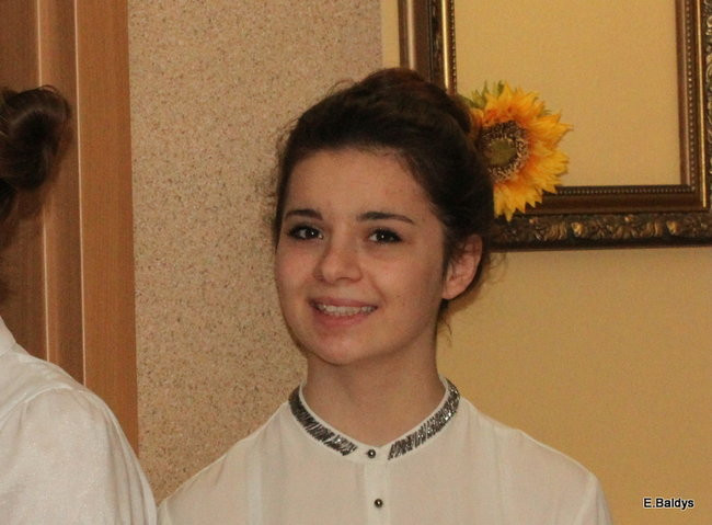 Poloneza czas zacząć. Studniówka III LO (zdjęcia)