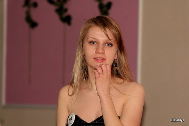 Poloneza czas zacząć. Studniówka III LO (zdjęcia)