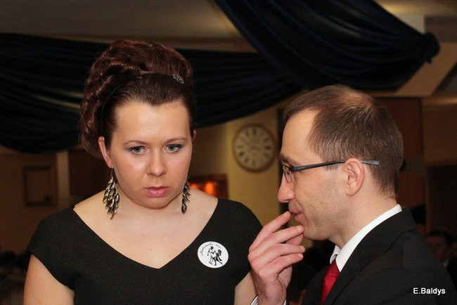 Poloneza czas zacząć. Studniówka III LO (zdjęcia)