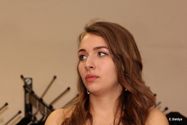 Poloneza czas zacząć. Studniówka III LO (zdjęcia)