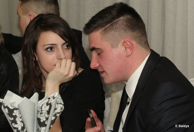 Poloneza czas zacząć. Studniówka III LO (zdjęcia)