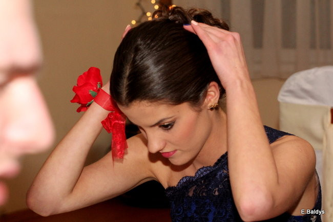 Poloneza czas zacząć. Studniówka III LO (zdjęcia)