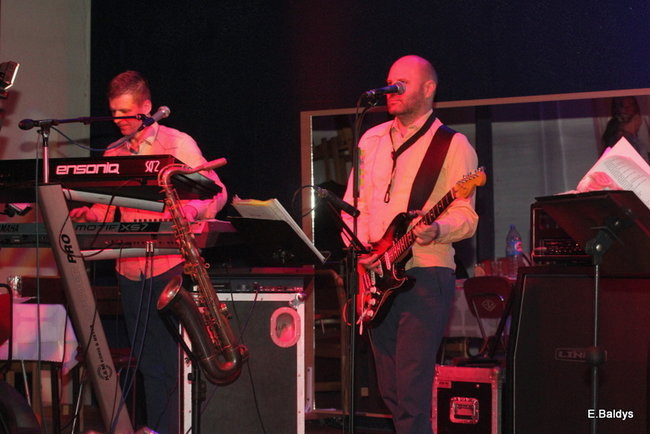 Poloneza czas zacząć. Studniówka III LO (zdjęcia)