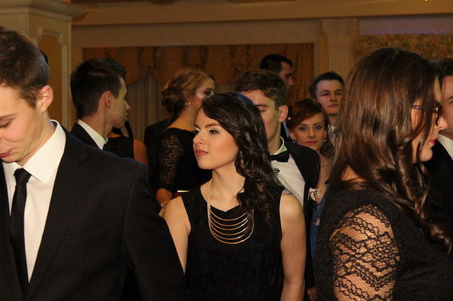 Przednia zabawa uczniów I LO w Rawiczu (zdjęcia)