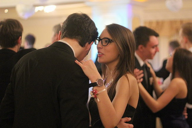 Przednia zabawa uczniów I LO w Rawiczu (zdjęcia)