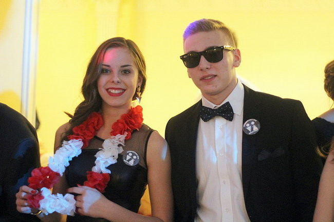 Przednia zabawa uczniów I LO w Rawiczu (zdjęcia)