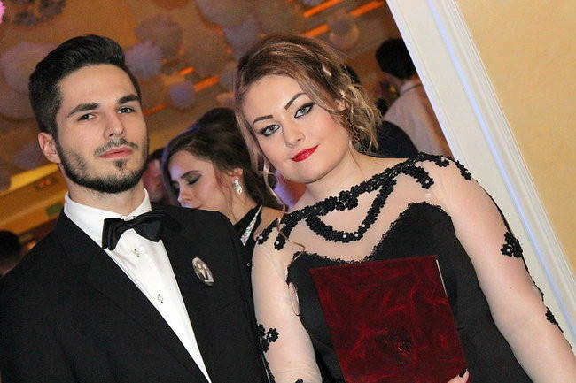 Przednia zabawa uczniów I LO w Rawiczu (zdjęcia)