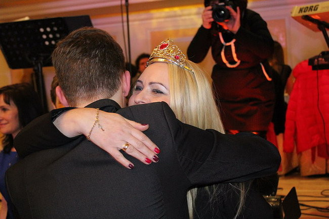 Przednia zabawa uczniów I LO w Rawiczu (zdjęcia)