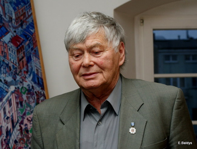 Uhonorowany za 65 lat pracy trenerskiej (zdjęcia)