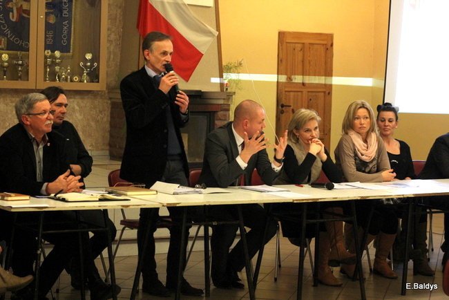 Wielkie zamieszanie w Górce Duchownej (zdjęcia)