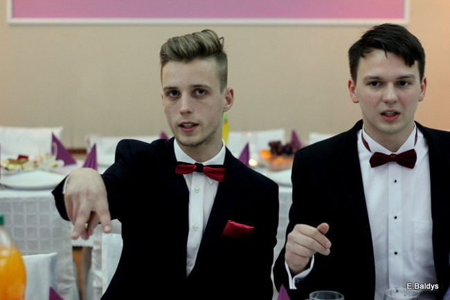 Bukiety kwiatów dla nauczycieli ZSRB (zdjęcia)