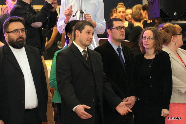 Bukiety kwiatów dla nauczycieli ZSRB (zdjęcia)