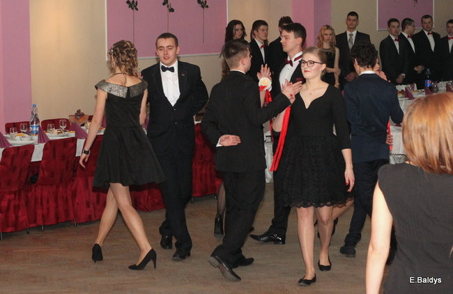 Bukiety kwiatów dla nauczycieli ZSRB (zdjęcia)