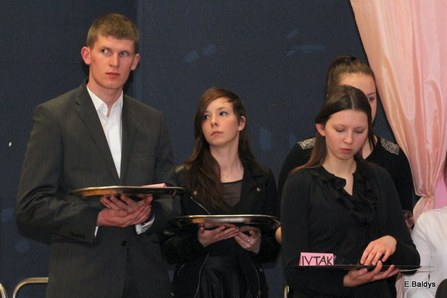 Bukiety kwiatów dla nauczycieli ZSRB (zdjęcia)