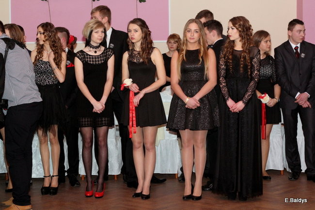 Bukiety kwiatów dla nauczycieli ZSRB (zdjęcia)