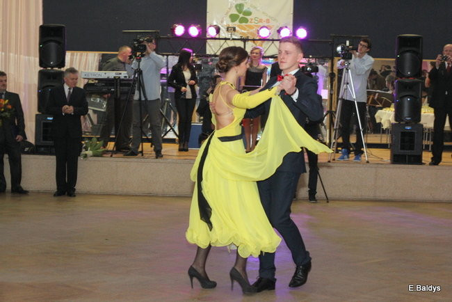 Bukiety kwiatów dla nauczycieli ZSRB (zdjęcia)