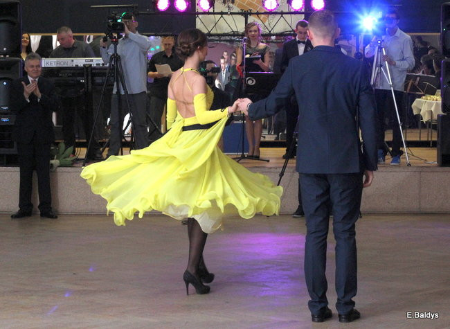 Bukiety kwiatów dla nauczycieli ZSRB (zdjęcia)