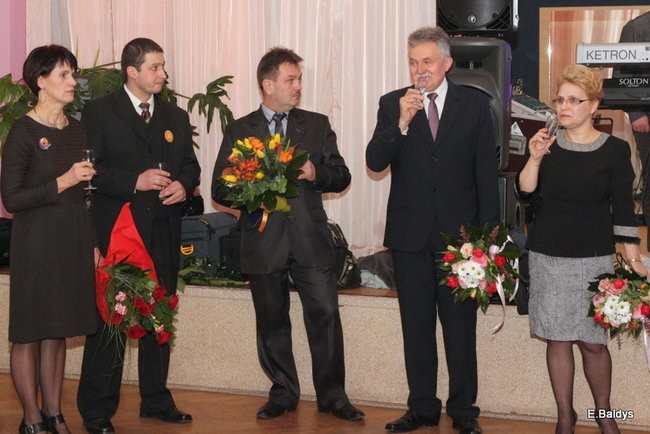 Bukiety kwiatów dla nauczycieli ZSRB (zdjęcia)