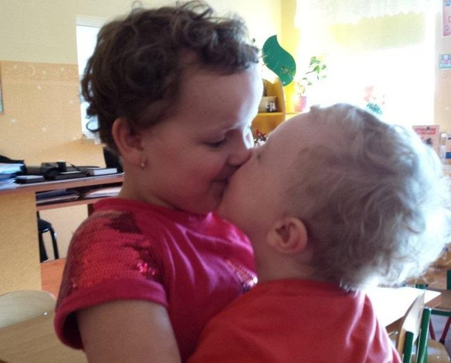 Przedszkolaki z Rydzyny obchodzą Walentynki (zdjęcia)