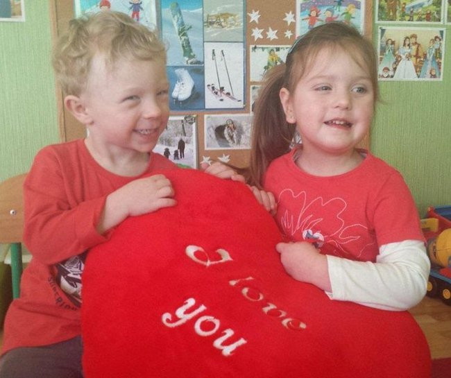 Przedszkolaki z Rydzyny obchodzą Walentynki (zdjęcia)