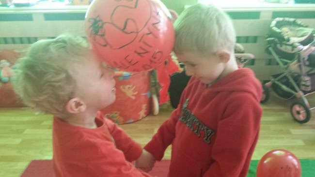 Przedszkolaki z Rydzyny obchodzą Walentynki (zdjęcia)