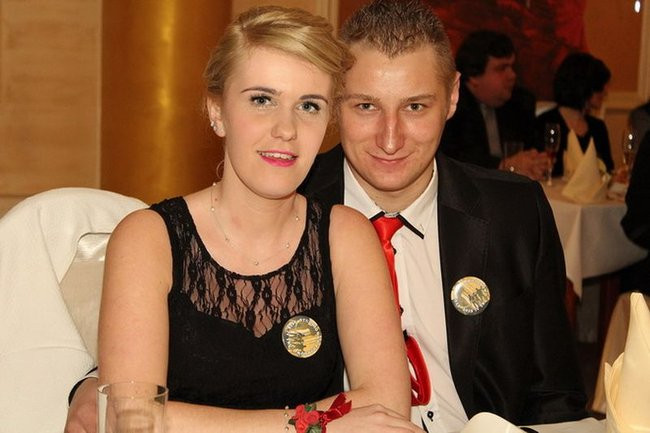 Maturzyści z Bojanowa na parkiecie (zdjęcia)