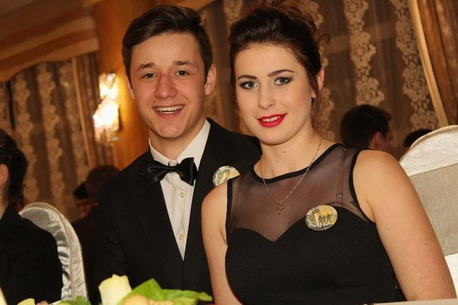 Maturzyści z Bojanowa na parkiecie (zdjęcia)