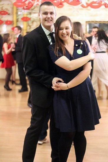 Maturzyści z Bojanowa na parkiecie (zdjęcia)