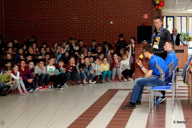 Przemek i Tobiasz gościli w SP 13 (zdjęcia)