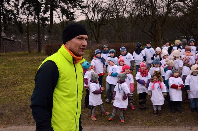 Tumko biega z uczniami i przedszkolakami (zdjęcia)