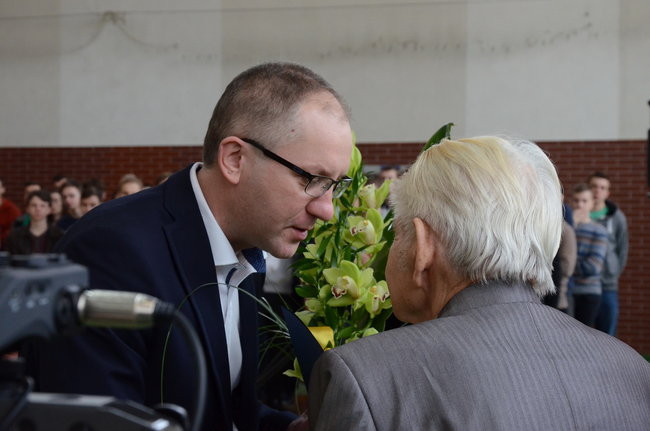 90 urodziny wśród uczniów (zdjęcia)