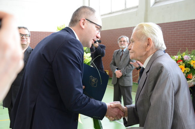 90 urodziny wśród uczniów (zdjęcia)