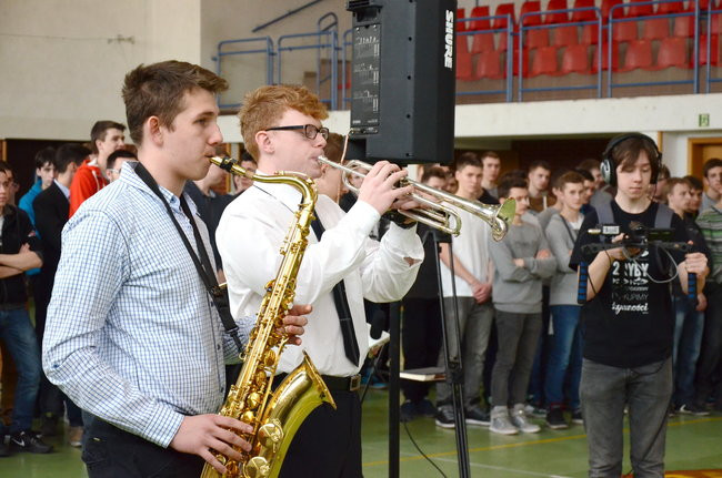 90 urodziny wśród uczniów (zdjęcia)