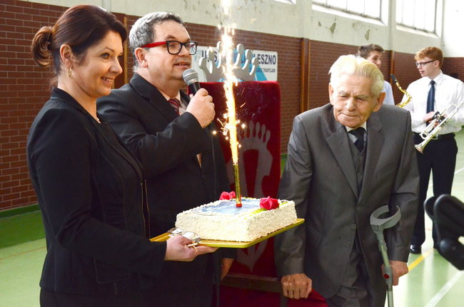 90 urodziny wśród uczniów (zdjęcia)