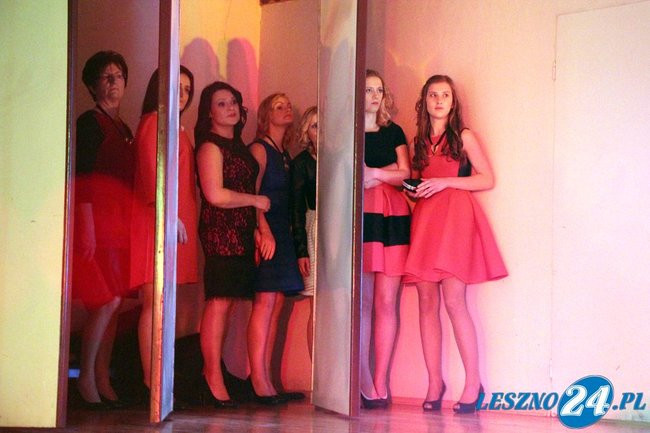 Panie zaprezentowały się na wybiegu w Nowej Wsi (wideo i zdjęcia)