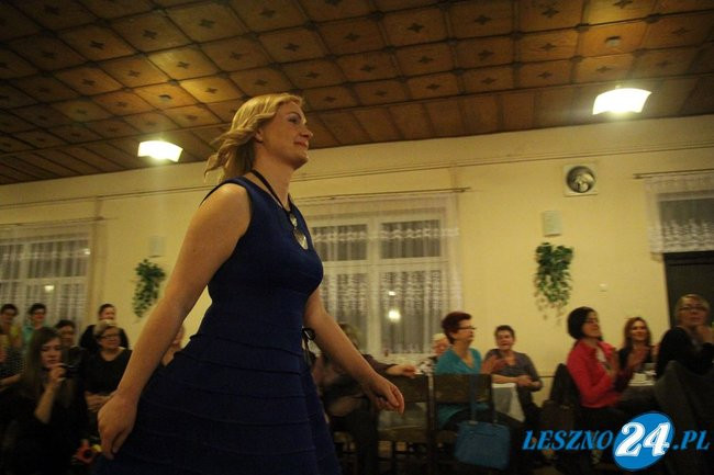 Panie zaprezentowały się na wybiegu w Nowej Wsi (wideo i zdjęcia)