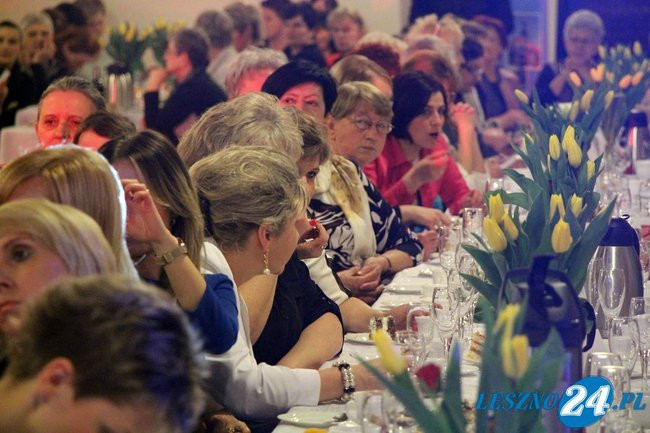 Panie zaprezentowały się na wybiegu w Nowej Wsi (wideo i zdjęcia)