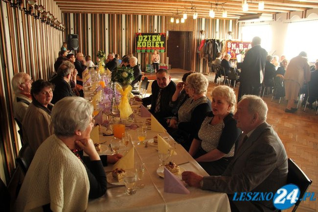 Dzień Kobiet emerytów z Rydzyny (wideo i zdjęcia)