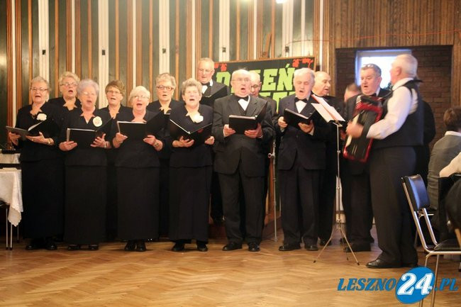 Dzień Kobiet emerytów z Rydzyny (wideo i zdjęcia)