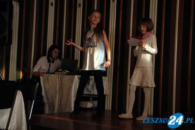 Dzień Kobiet emerytów z Rydzyny (wideo i zdjęcia)