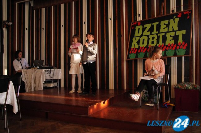 Dzień Kobiet emerytów z Rydzyny (wideo i zdjęcia)