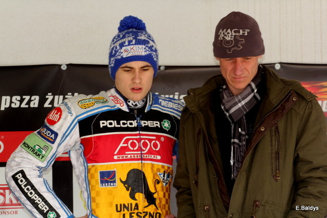 Byki na torze! ( zdjęcia)