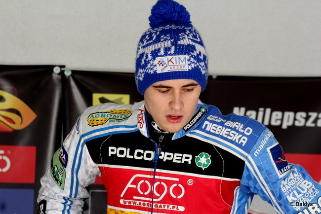 Byki na torze! ( zdjęcia)