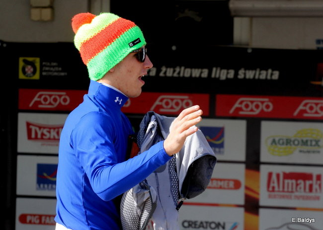 Byki na torze! ( zdjęcia)