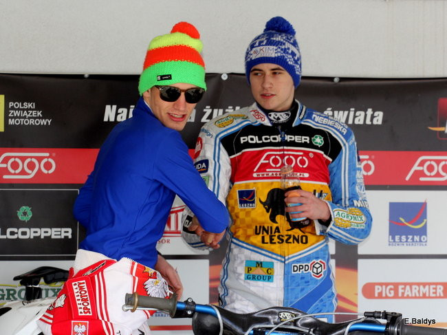 Byki na torze! ( zdjęcia)