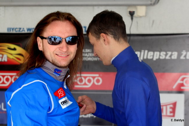 Byki na torze! ( zdjęcia)