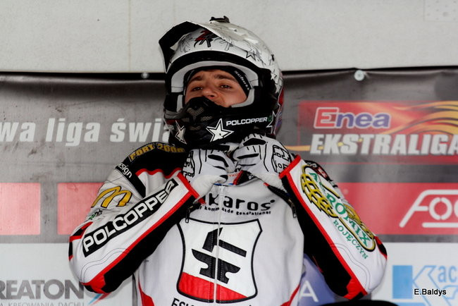 Byki na torze! ( zdjęcia)