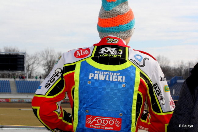 Byki na torze! ( zdjęcia)