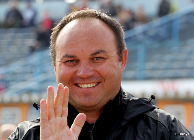 Byki na torze! ( zdjęcia)